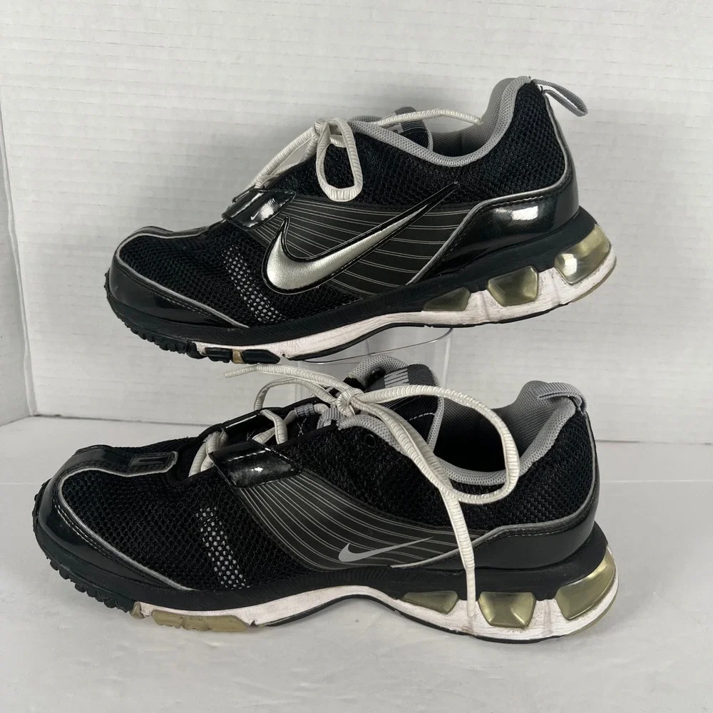 Nike Air Max‎ Trainer 1 Womens 8 Black Metallic Silver Running Shoes 388379-001